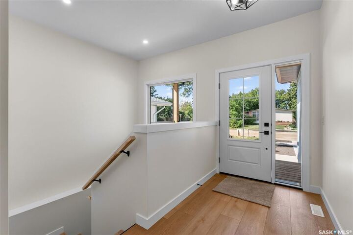 Property Photo:  1006 10th Street  SK S0K 2A0 
