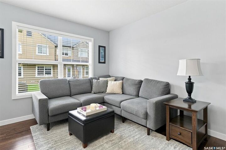 Property Photo:  2007 Pohorecky Crescent 203  SK S7W 0V3 