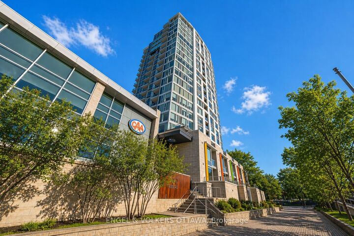 Property Photo: 1035 Bank Street 110 ON K1S 5K3