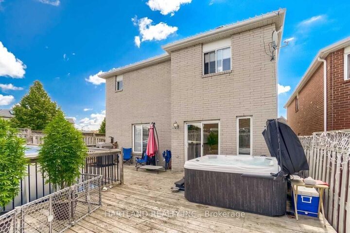 Property Photo: 476 Jay Crescent ON L9W 4Y8