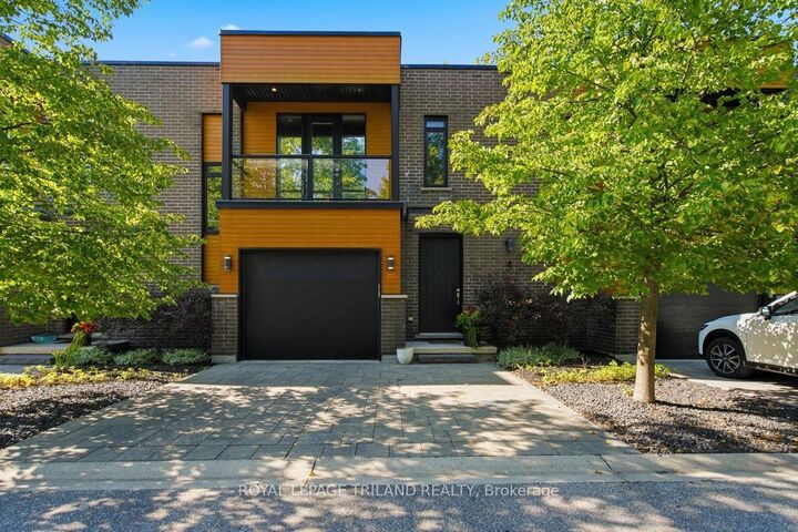 Property Photo:  433 Hyde Park Road 4  ON N6H 0H5 