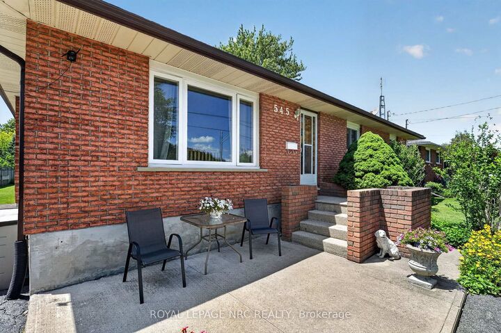 Property Photo: 545 Belleview Boulevard ON L0S 1N0