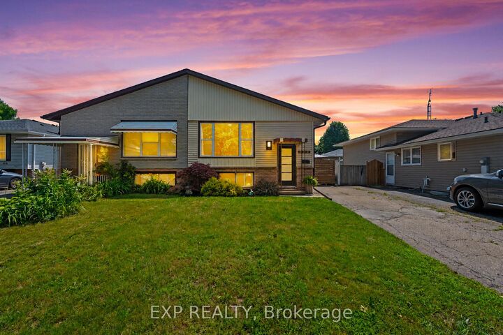 Property Photo: 5028 Gage Court ON L2E 7B5