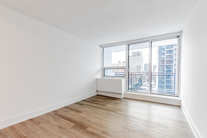Photo de la propriété:  201 Sherbourne Street N2106  ON M5A 3X1 