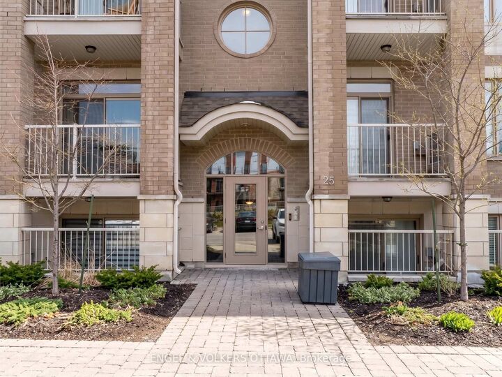 Property Photo:  25 Earlton Private 1  ON K2T 0C6 