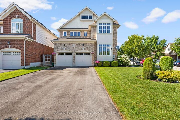 Property Photo: 94 Hockley Avenue ON L1C 0G5