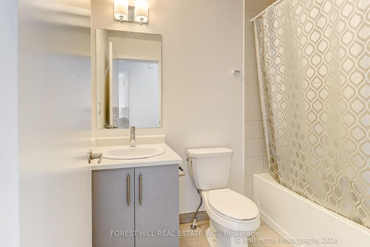 Property Photo:  3472 Widdicombe Way 12  ON L5L 0B8 