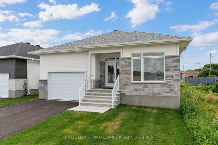 Property Photo: 1070 Turner Drive ON K6V 0G8