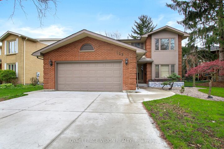 123 Chesham Avenue — photo 1
