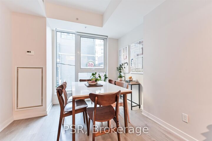 Property Photo:  199 Richmond Street W 218  ON M5V 0H4 