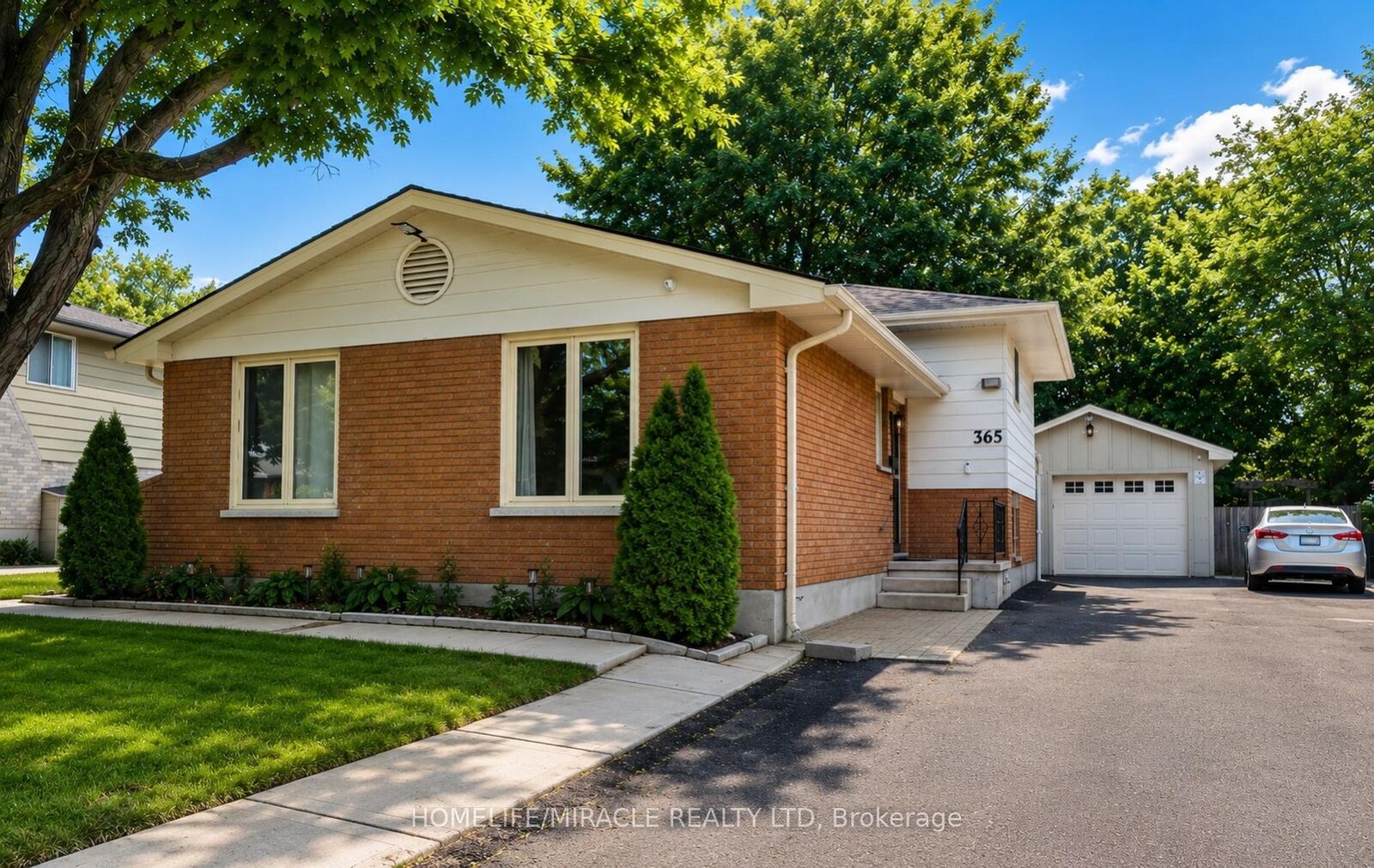 Property Photo: 365 Blue Forest Drive ON N6G 3K1