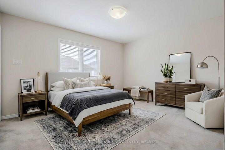 Property Photo:  152 Munro Circle  ON N3T 5L5 