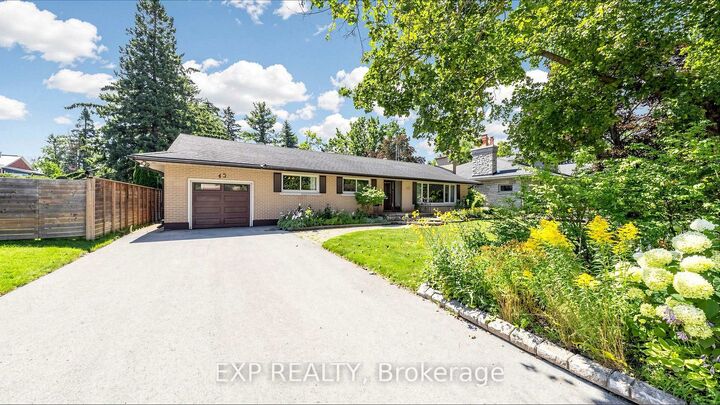 Property Photo:  43 Amelia Street S  ON L4M 1M5 