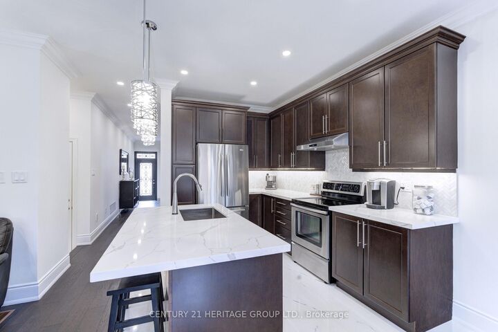 Property Photo: 4 Accent Circle ON L7A 0L2