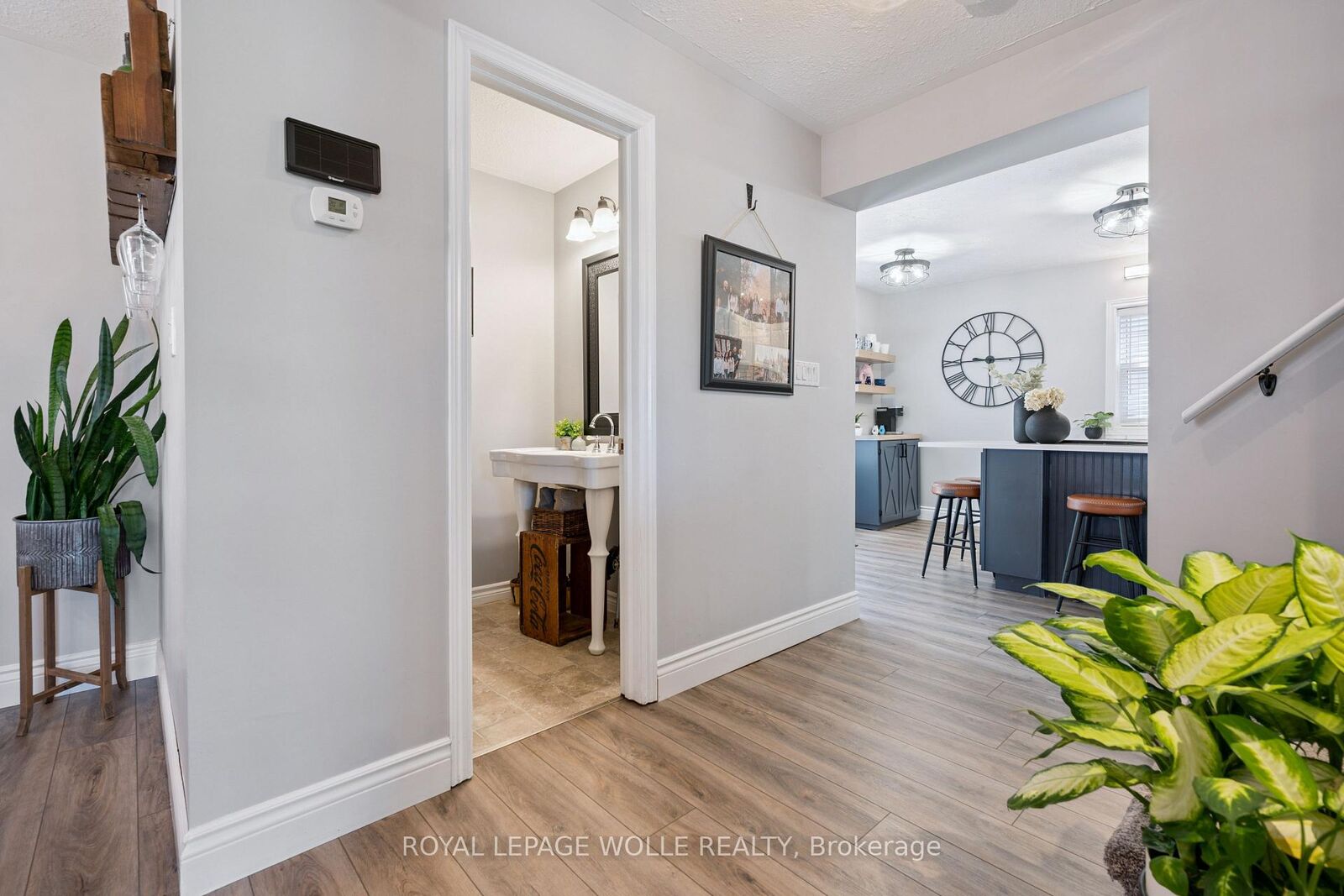 Property Photo:  332 Jane Street  ON N0G 2P0 
