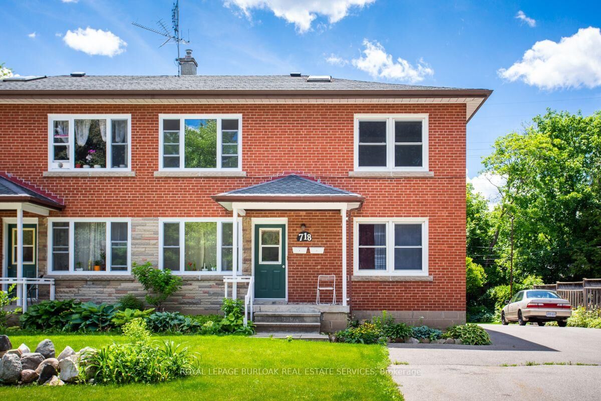 Property Photo:  718 Ross Street 2  ON L7S 1S2 