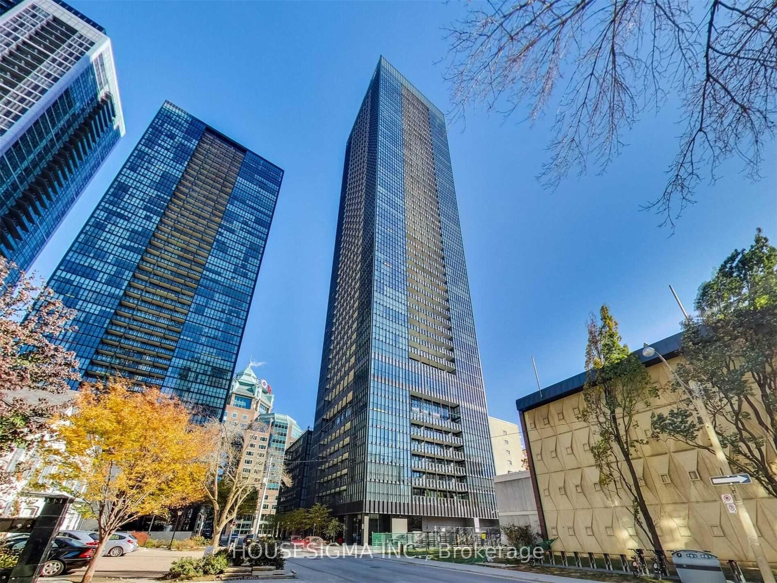 Property Photo:  101 Charles Street E 305  ON M4Y 0A9 