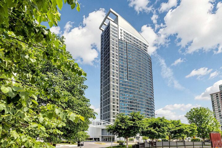 Property Photo: 38 Lee Centre Drive 3503 ON M1H 3J7