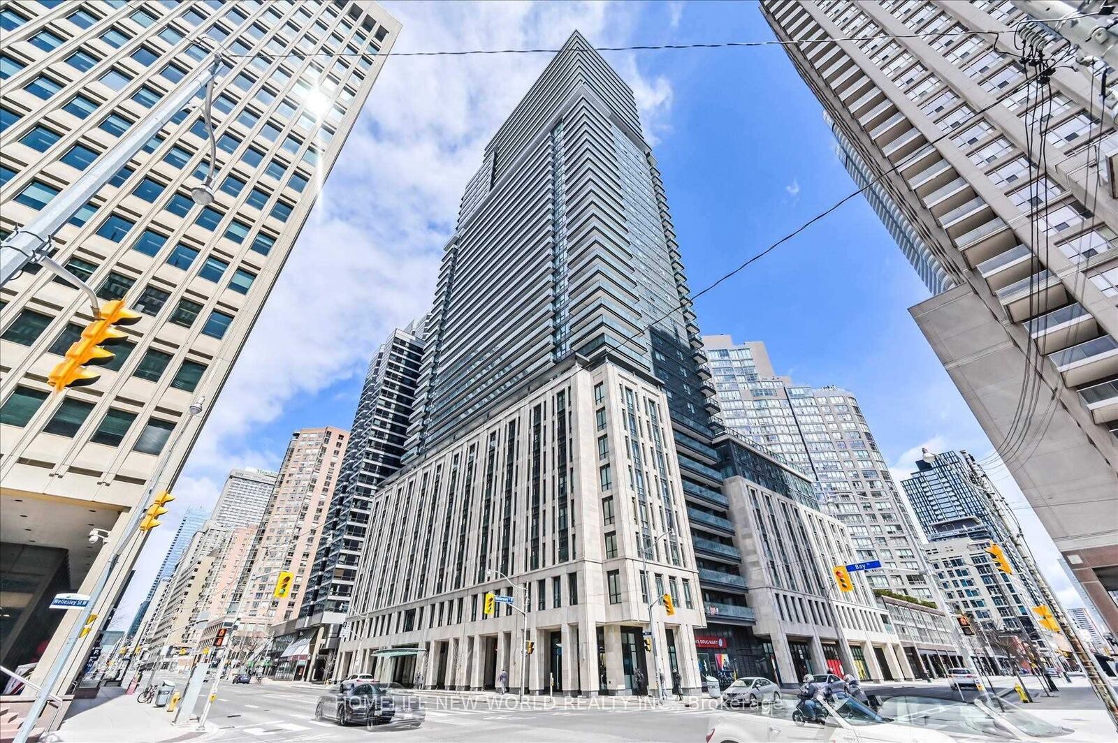 Property Photo: 955 Bay Street 2019 ON M5S 0C6