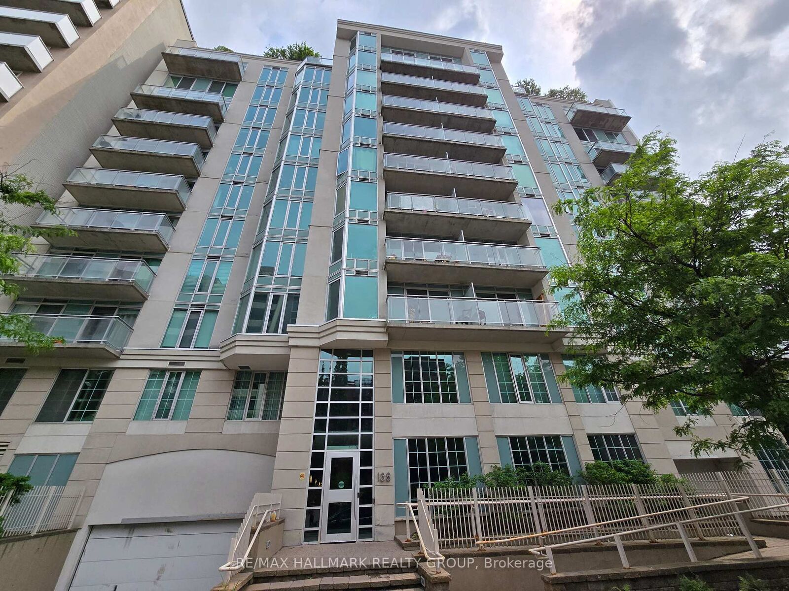 Photo de la propriété: 138 Somerset Street W 502 ON K2P 0A3