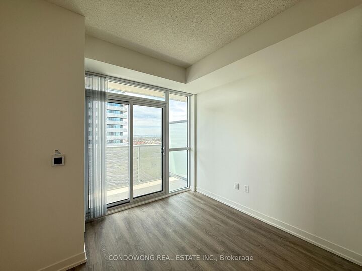 Property Photo: 8 Interchange Way 2015 ON L4K 0R2