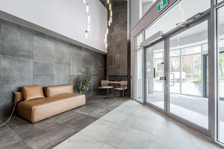 Property Photo: 2433 Dufferin Street 112 ON M6E 0B4