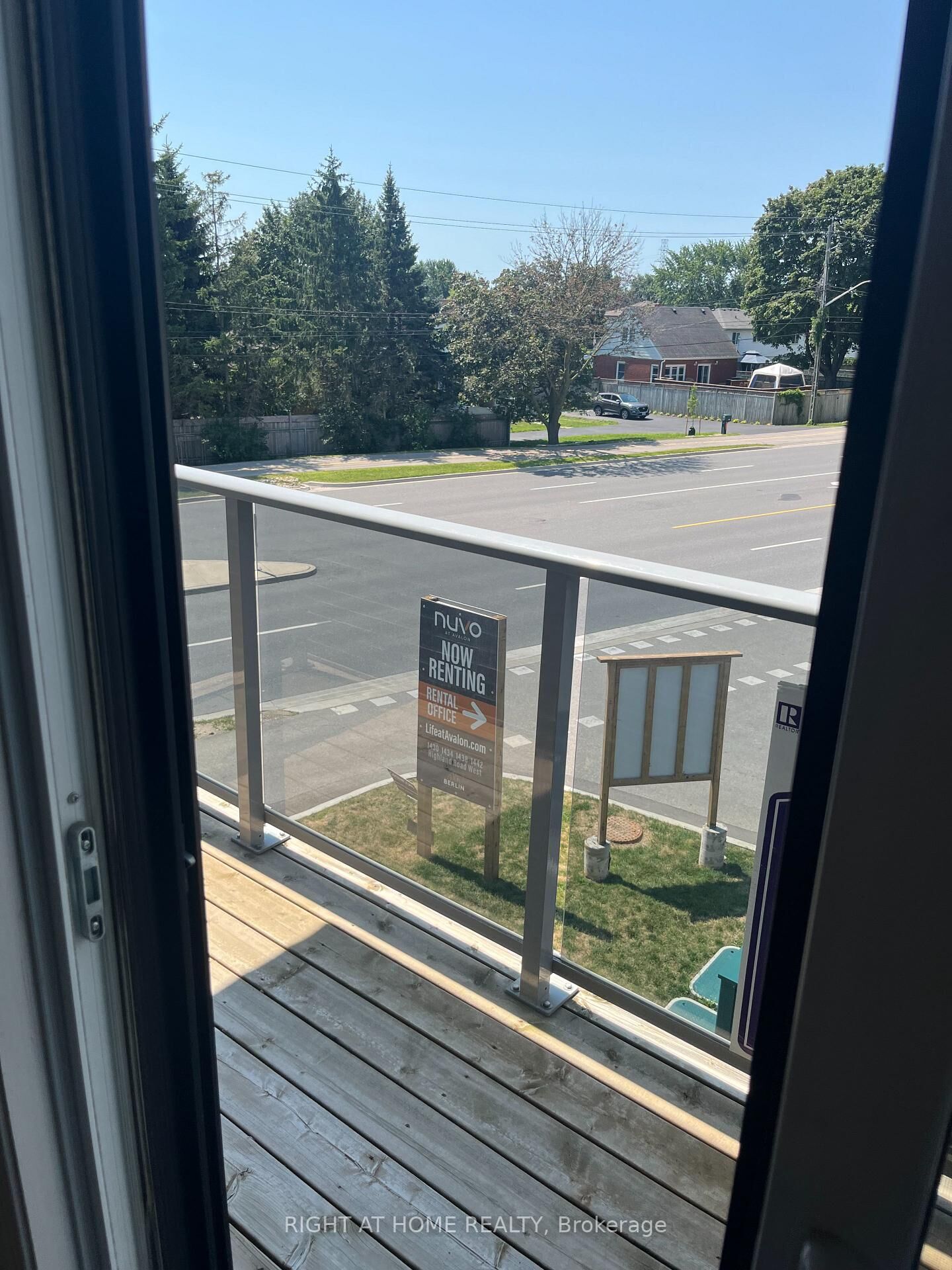 Property Photo:  1430 Highland Road W 3A  ON N2N 0C3 