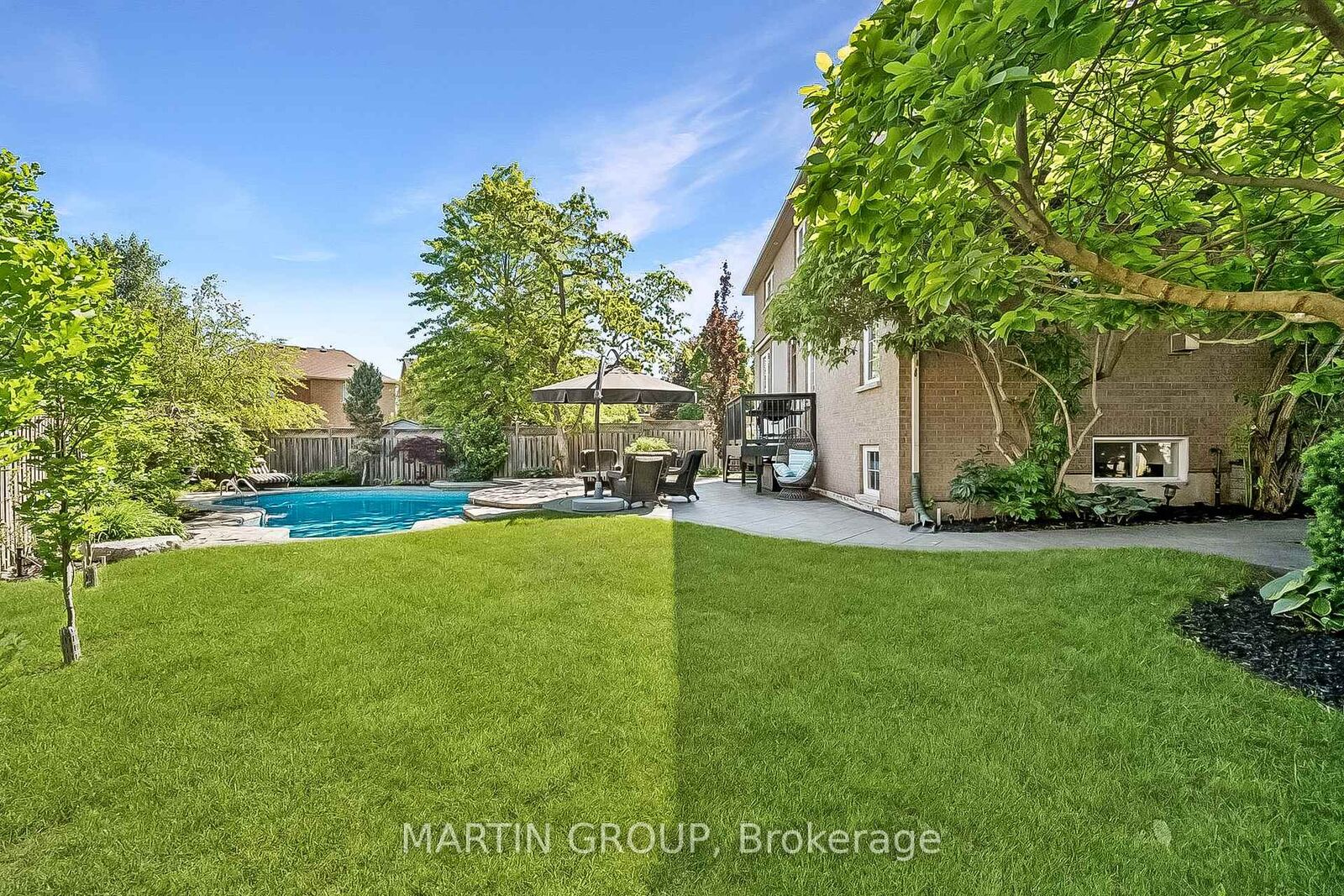 Property Photo:  2283 Briargrove Circle  ON L6M 5A5 