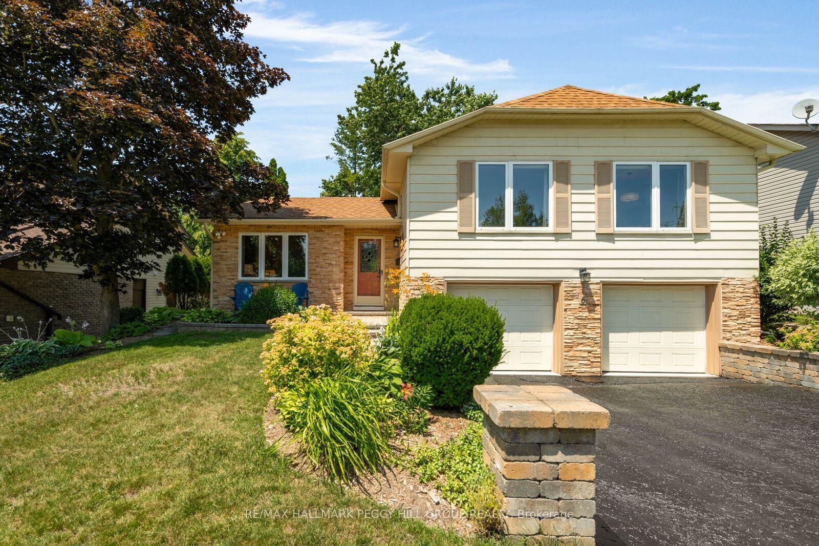 Property Photo: 6 Oren Boulevard ON L4N 4M1
