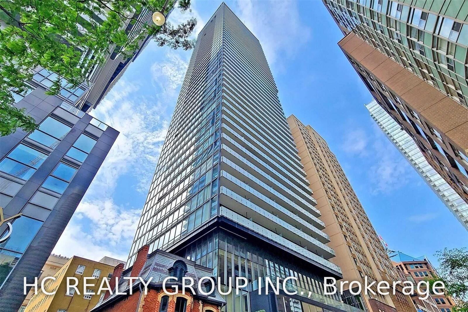 Property Photo: 15 Grenville Street 610 ON M4Y 1A1