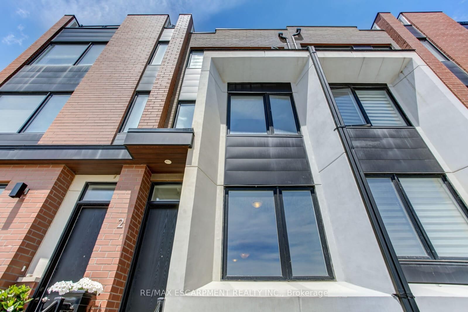 Property Photo: 130 Frederick Tisdale Drive 2 ON M3K 0A5