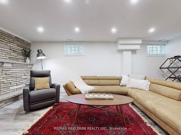 Property Photo: 95 Beswick Drive ON L3Y 1E8