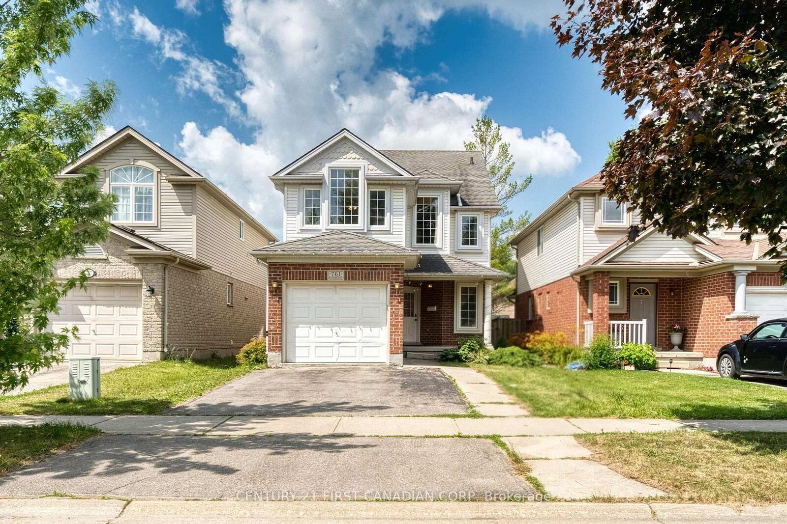 Property Photo:  761 Blacksmith Street  ON N6H 5R9 