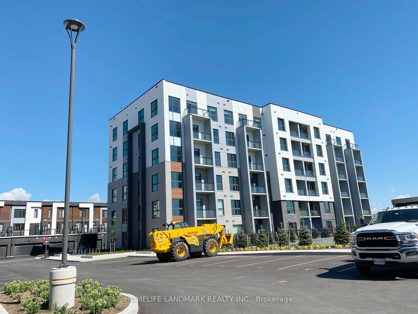 Property Photo:  50 Kaitting Trail 505  ON L6M 5N3 