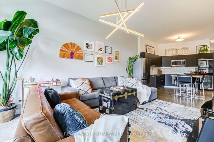 Property Photo:  549 King Street E 310  ON M5A 1M5 