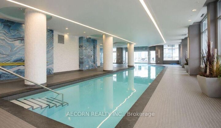 Property Photo:  9191 Yonge Street N 403  ON L4S 1H5 