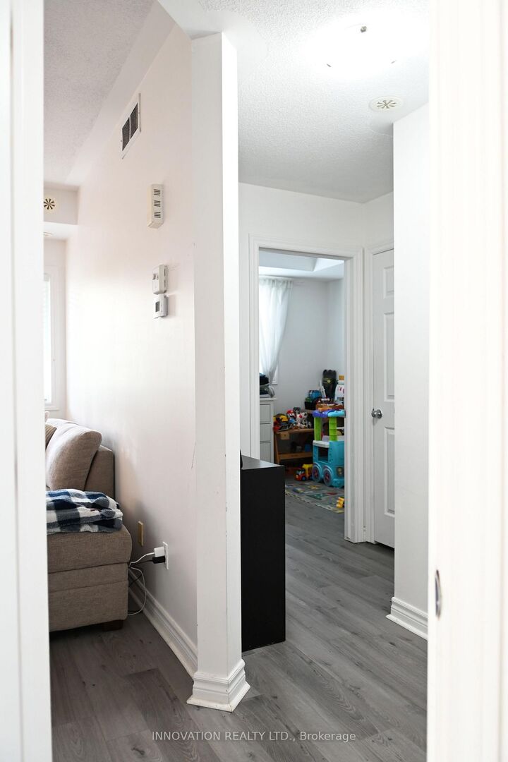 Property Photo:  255 Meadowlilly Road N A  ON K1T 0K5 