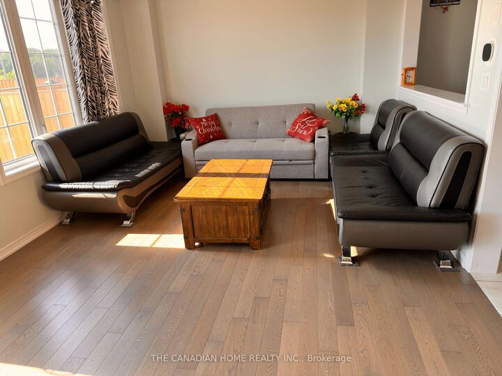 Property Photo: 22 Legacy Lane ON L3B 5N5