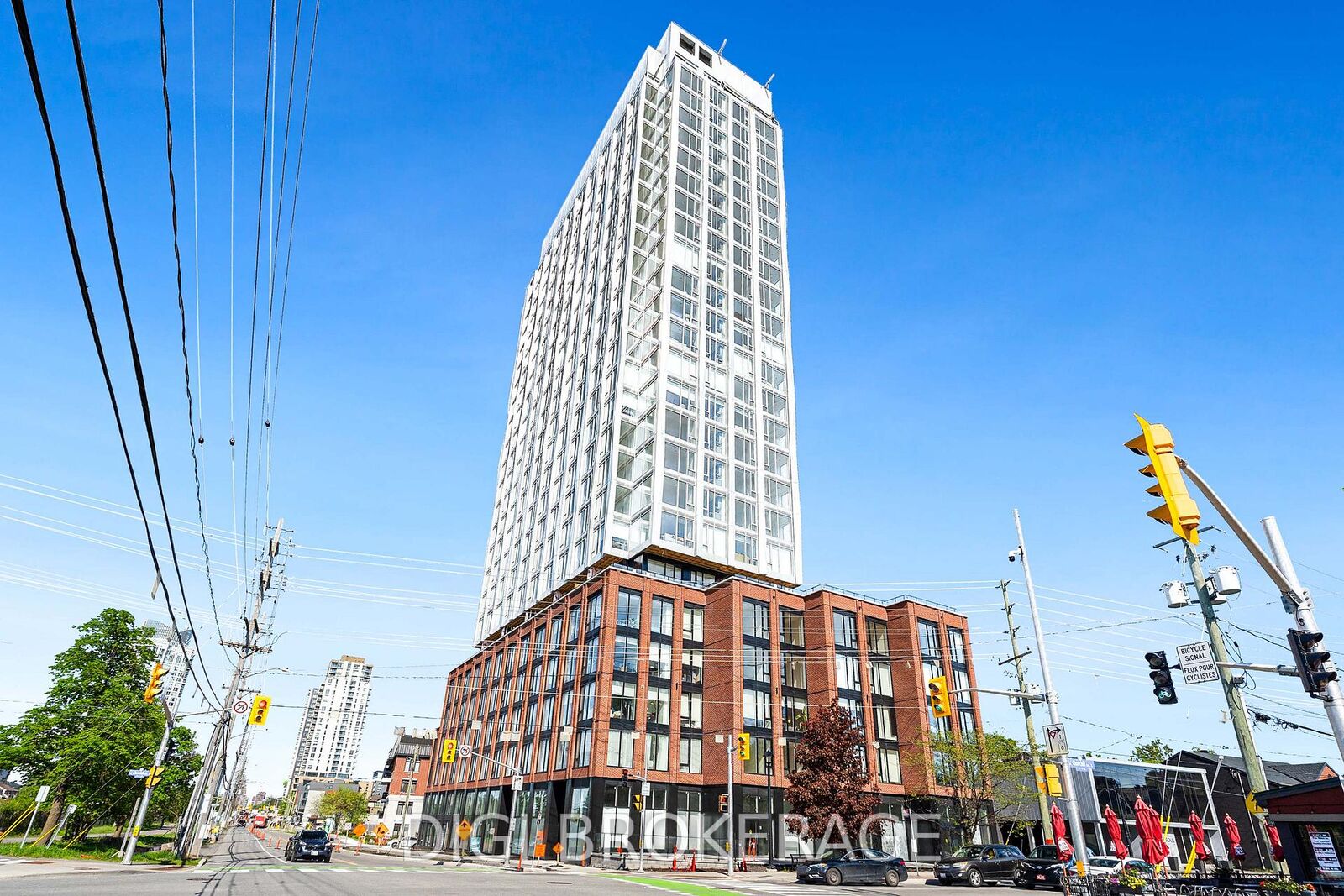 Property Photo: 2070 Scott Street 2203 ON K1Z 0C8