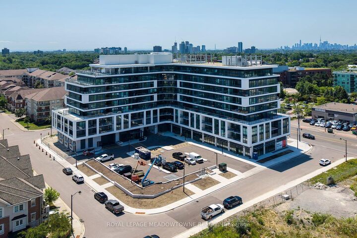 Property Photo:  20 Deans Drive 804  ON M1L 0J7 