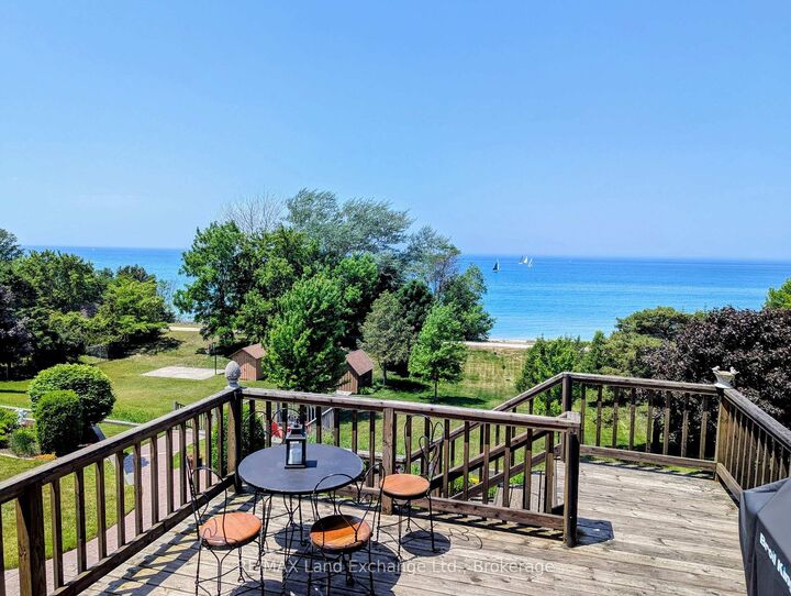 Property Photo: 422 Penetangore Row ON N2Z 2J7