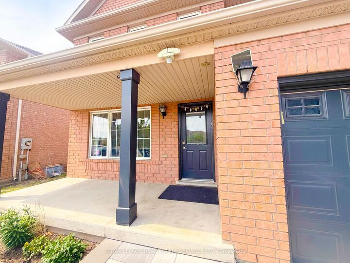 Property Photo:  2905 Westoak Trails Boulevard  ON L6M 4V2 