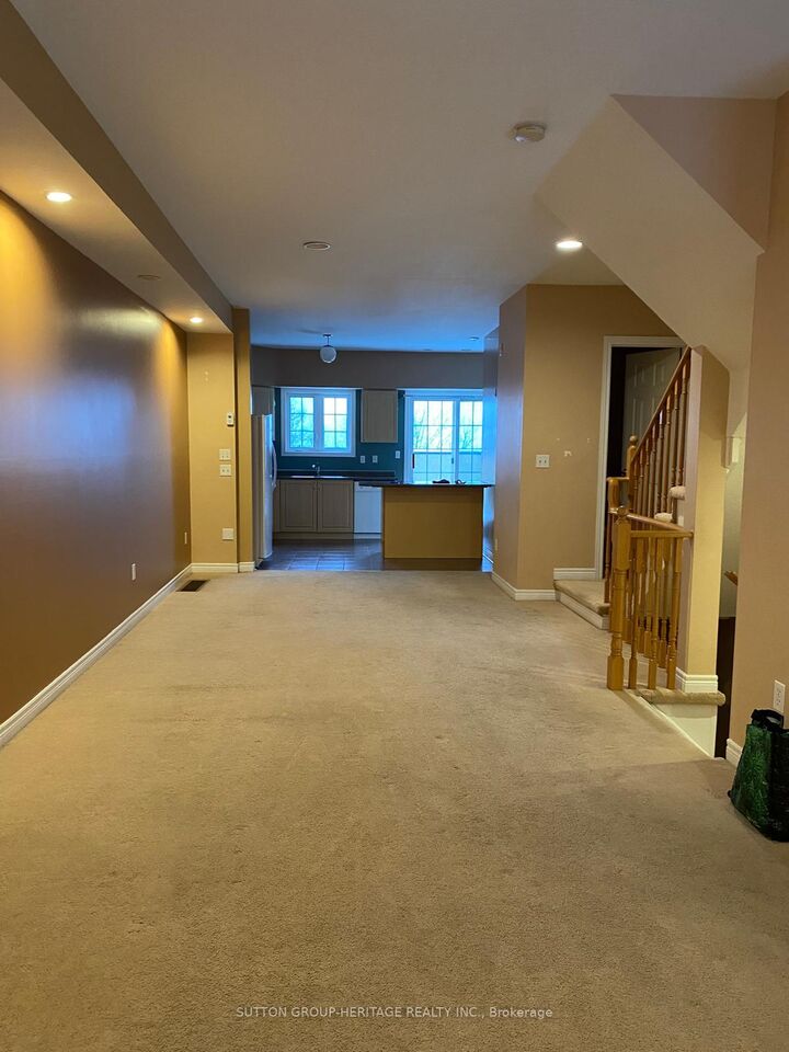 Property Photo:  1250 St. Martins Drive W 12  ON L1W 0A2 