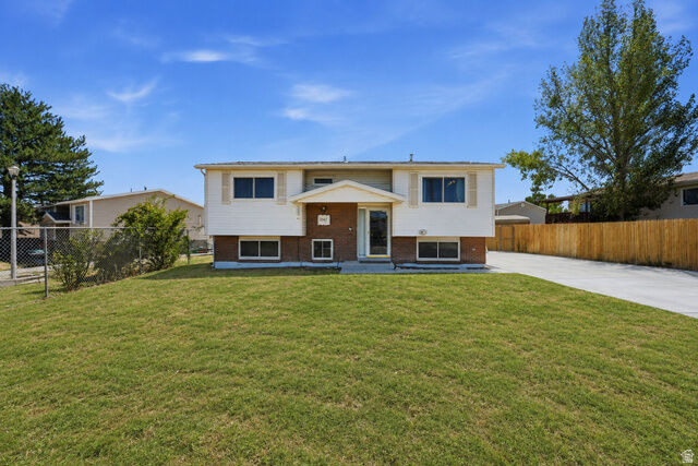 Property Photo: 3347 S Sidney Way UT 84044
