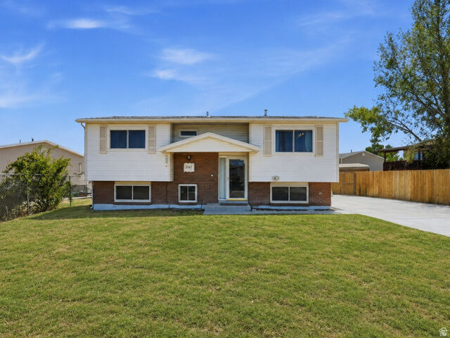 Property Photo:  3347 S Sidney Way  UT 84044 