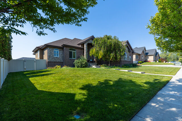 Property Photo: 1685 W Prairie Hill Dr UT 84065