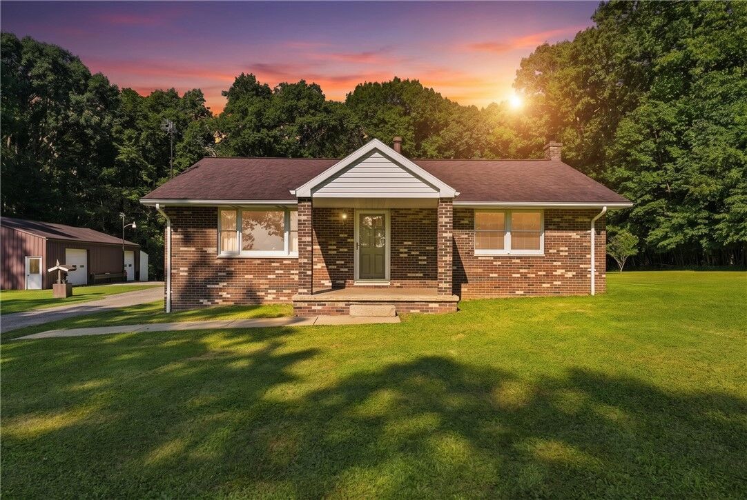 Property Photo:  188 Webb Rd  PA 16001 