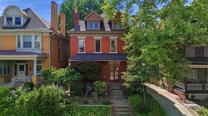 Property Photo: 1524 Murray Ave PA 15217