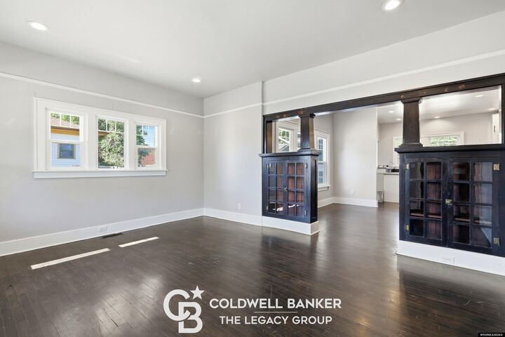 Property Photo: 150 N Grant Street WY 82601