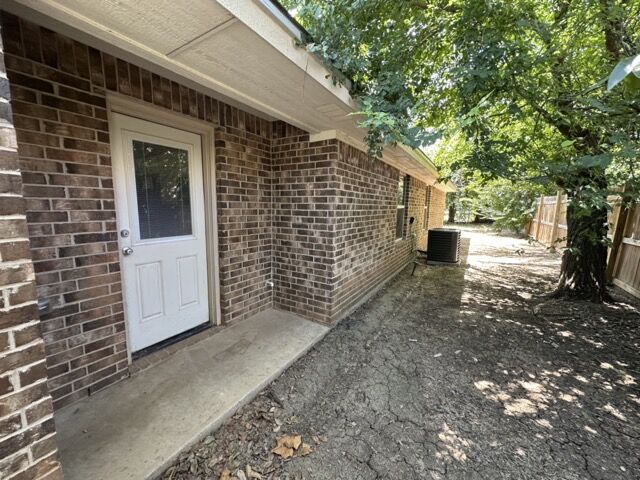 Property Photo:  206 W Beeline Lane  TX 76548 